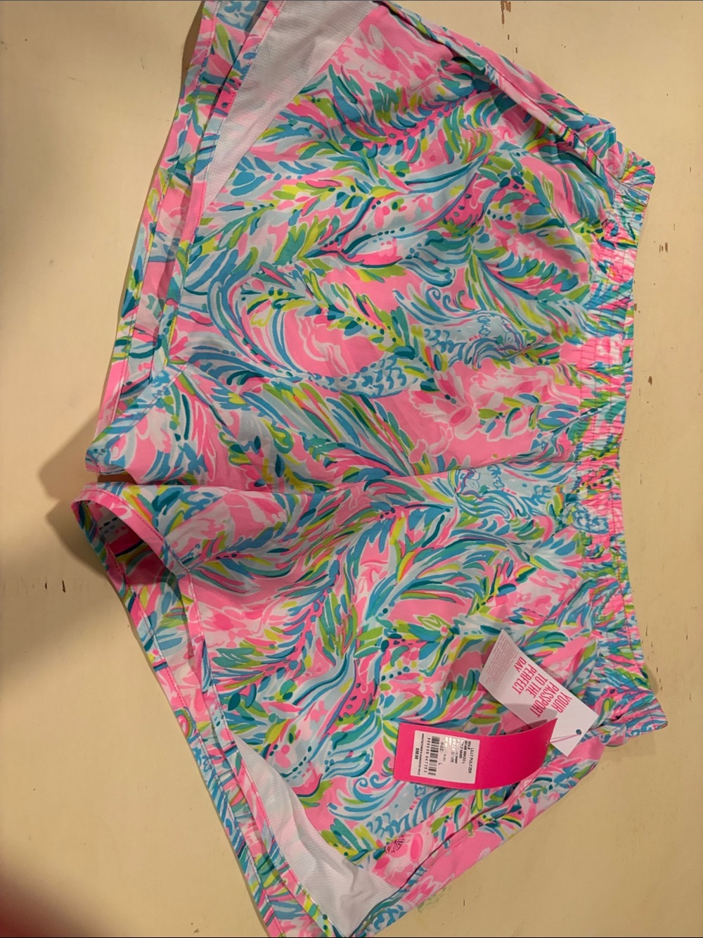 Lilly Pulitzer "Ocean Trail" Multi Pink Tropical Shorts NWT L mermaid